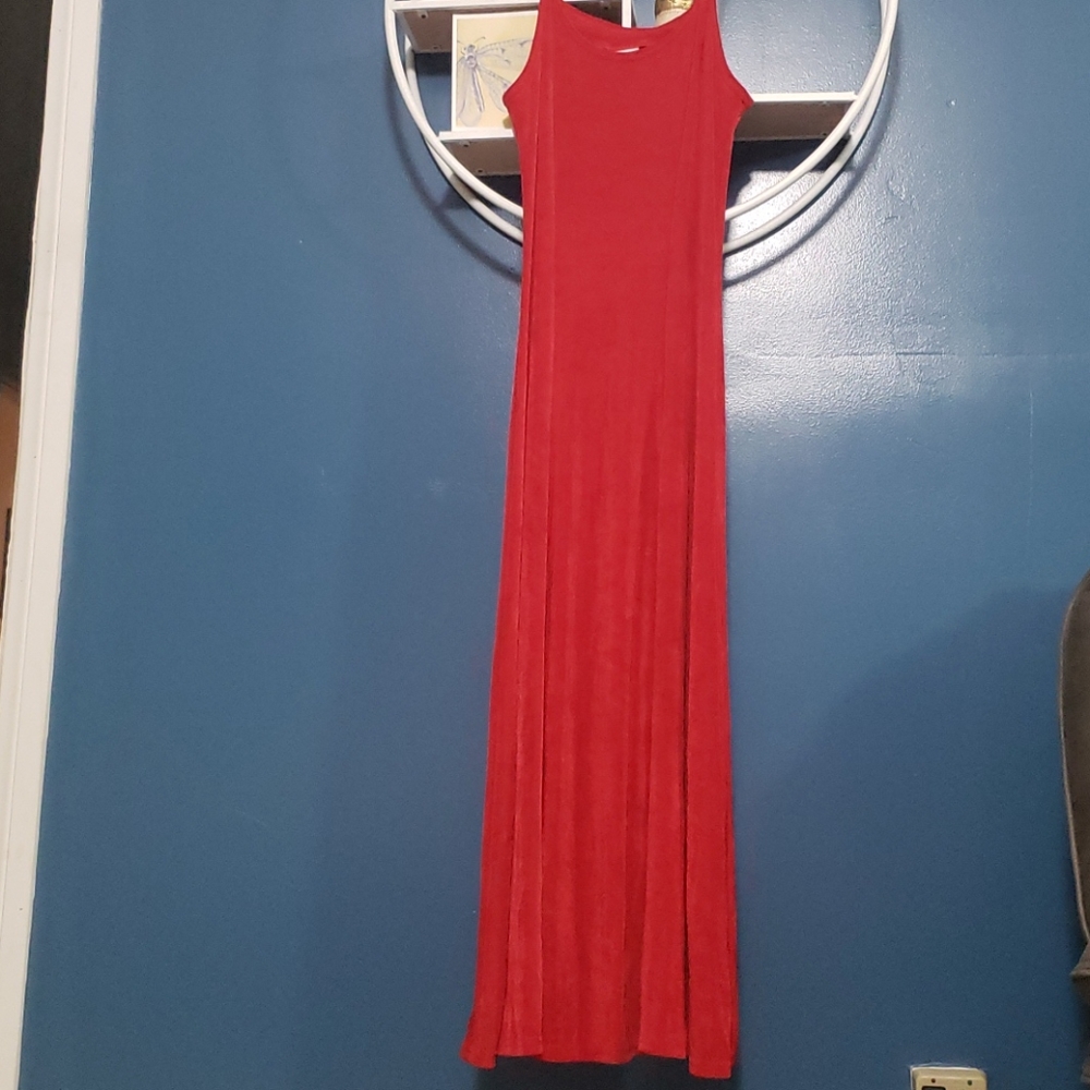 RED DRESS